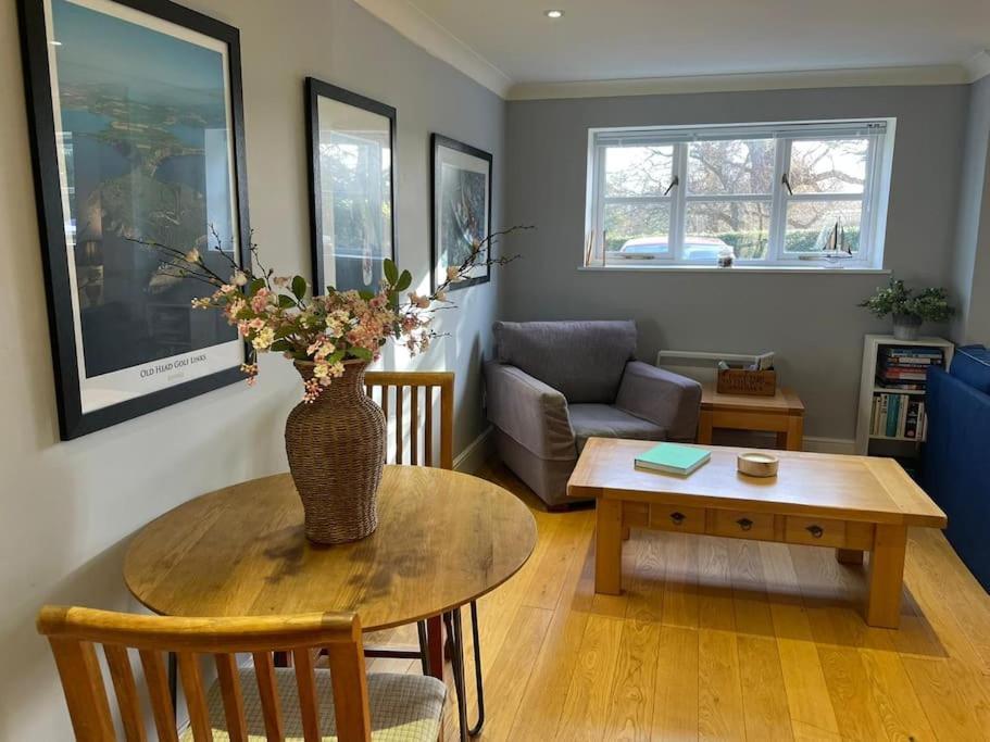 Brook House Apartment Bunbury Eksteriør billede