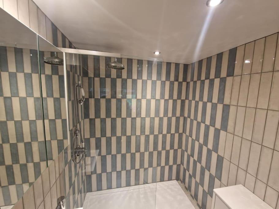 Brook House Apartment Bunbury Eksteriør billede